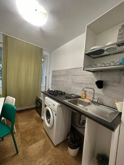 24 Ior By Green Apartments Bucureşti Ngoại thất bức ảnh