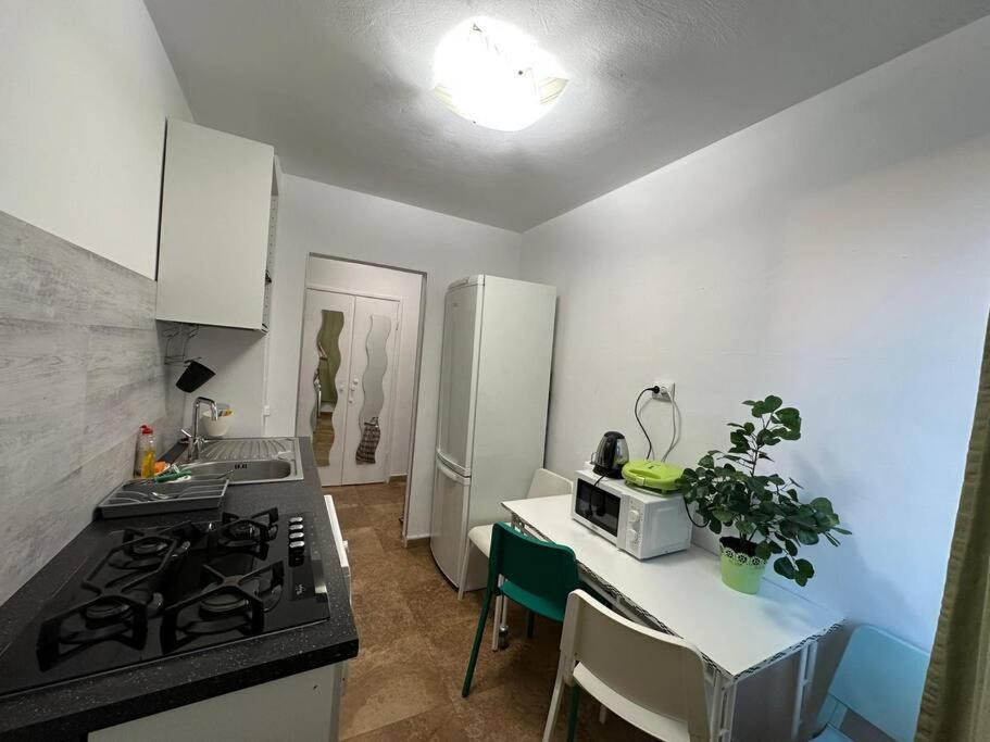 24 Ior By Green Apartments Bucureşti Ngoại thất bức ảnh